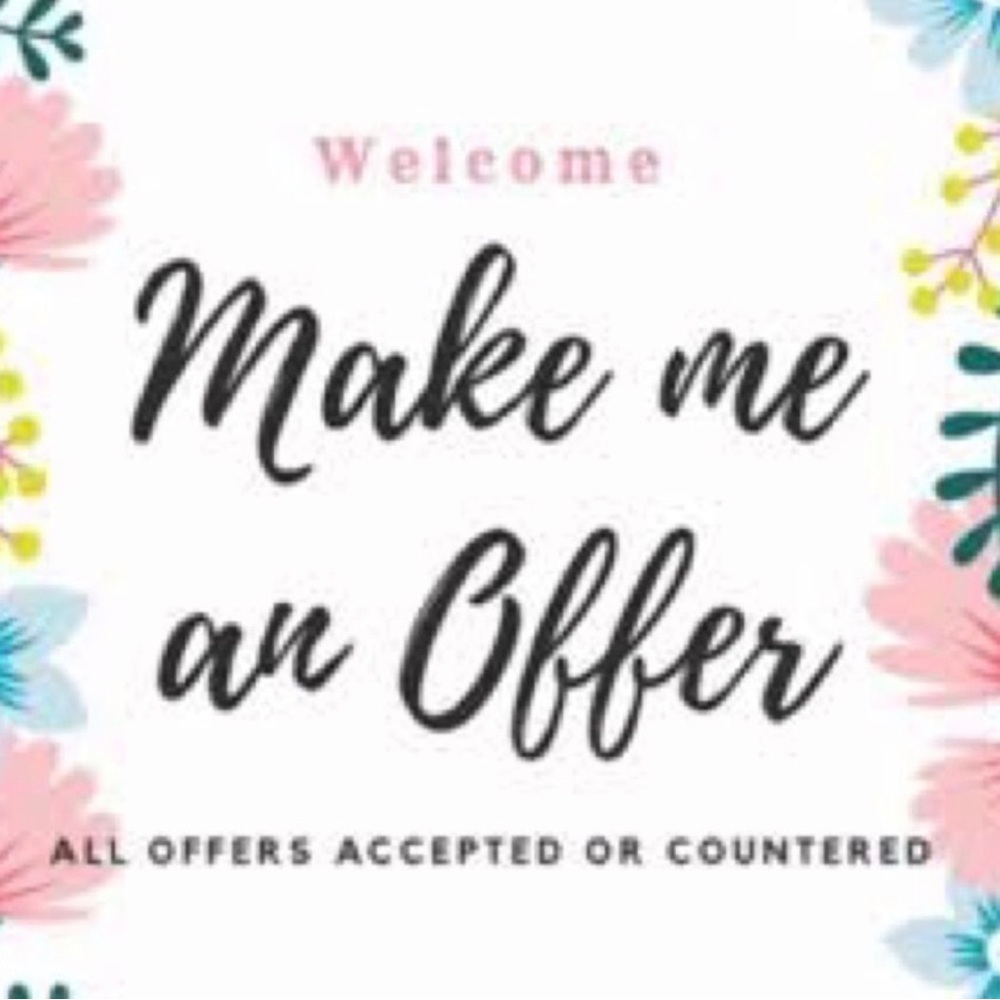 Welcome! Bundle and make me an offer 💖 ✨
